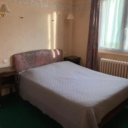 Relais Du Val 2* Le Puy-en-Velay